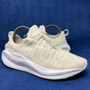 NikeReactX Infinity Run 4 Triple White Womens 9 athletic running sneaker shoes